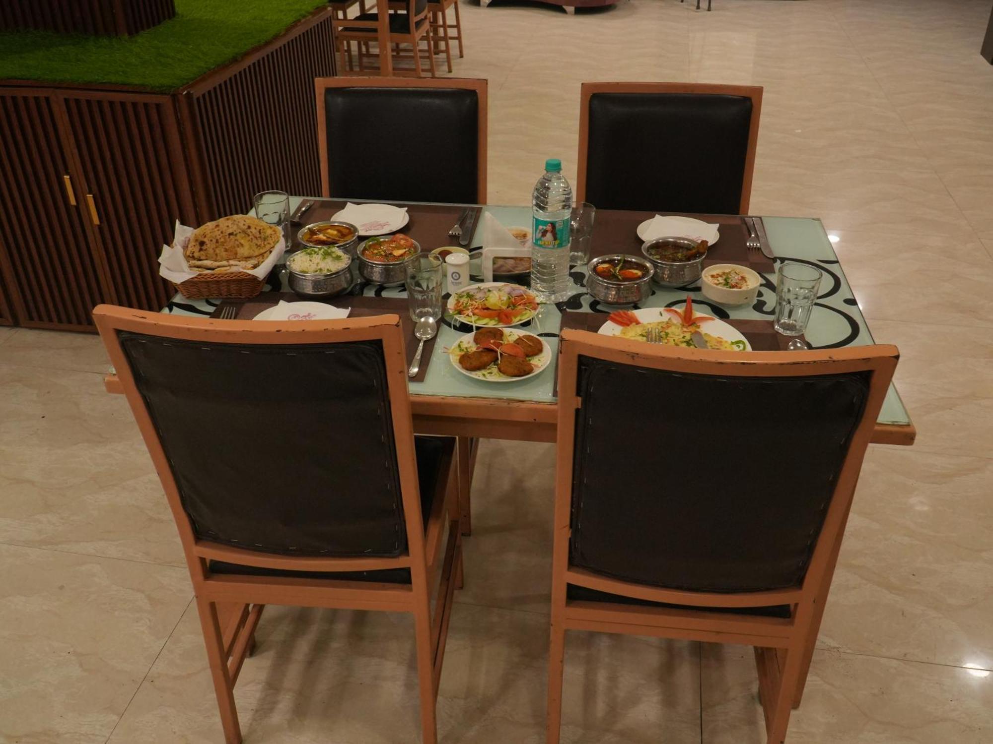 Saubhagya Inn By Kempinski Lucknow Esterno foto